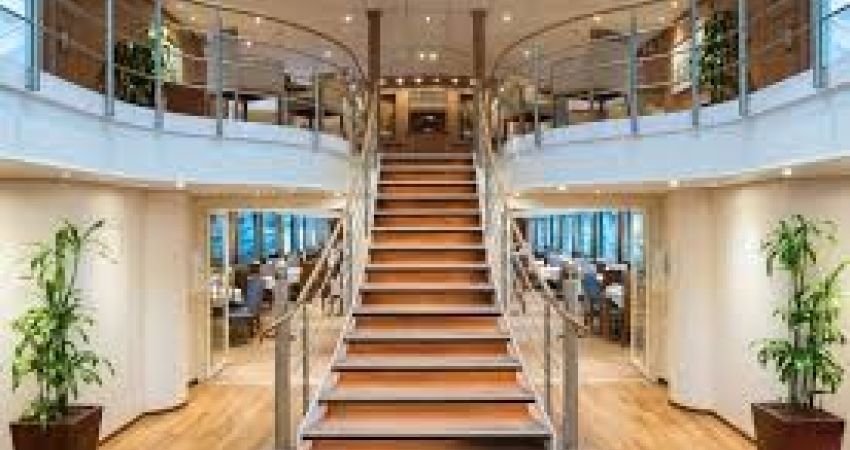 4-Day Tour of the Rhine River Aboard the Superior Rhein Symphonie – Colorful Christmas Markets Tour