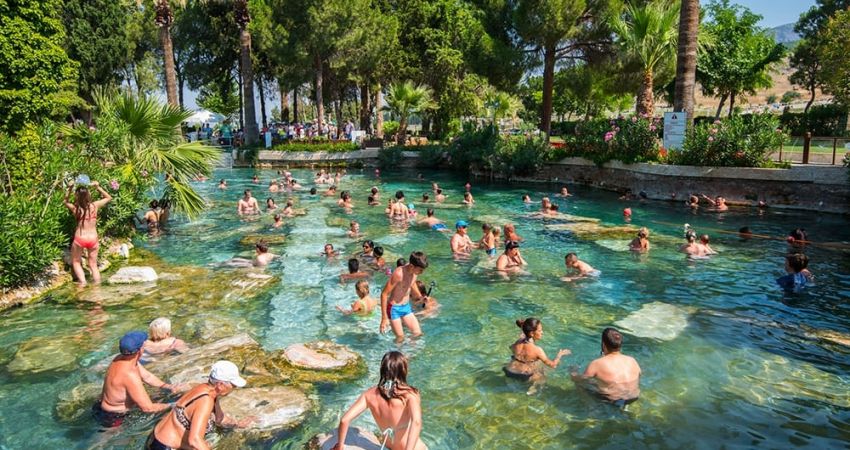 Pamukkale Tour from Kusadasi with Lunch